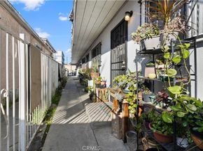 1622 Firestone Boulevard, Los Angeles CA 90001