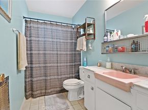 943 19th Street, Santa Monica CA 90403