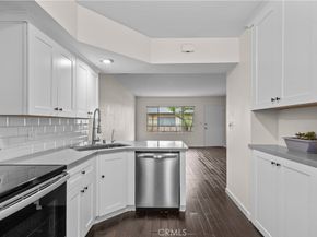 312 N Louise Street 210, Glendale CA 91206