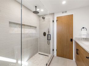 5340 Edgeware Drive, Calabasas CA 91301