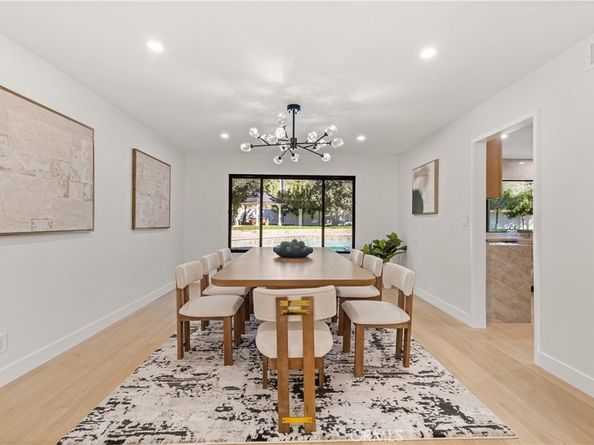 5340 Edgeware Drive, Calabasas CA 91301