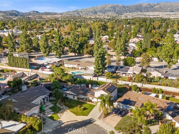 10215 Casaba, Chatsworth CA 91311