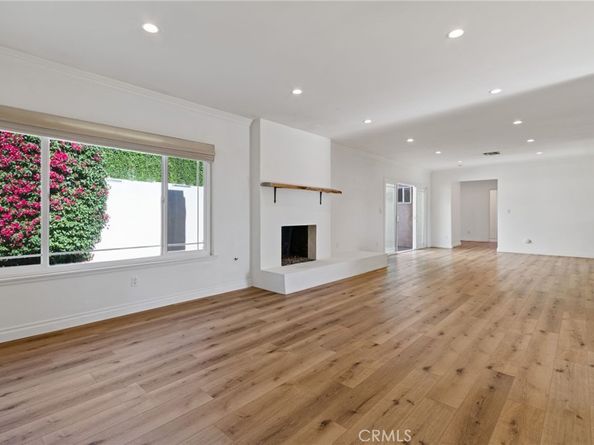 10215 Casaba, Chatsworth CA 91311