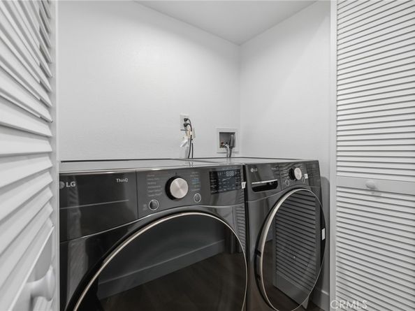 9502 Via Salerno, Burbank CA 91504