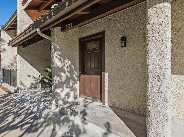 9502 Via Salerno, Burbank CA 91504