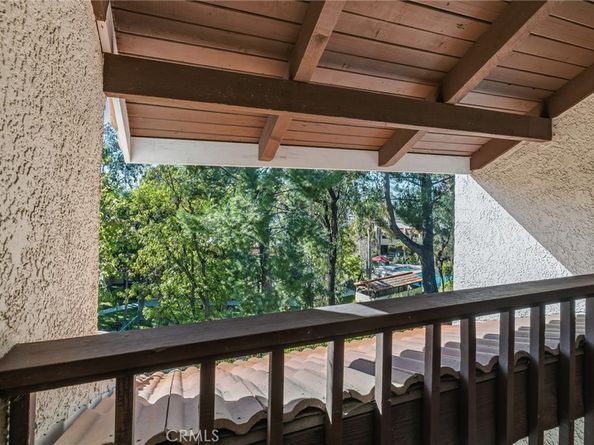 9502 Via Salerno, Burbank CA 91504