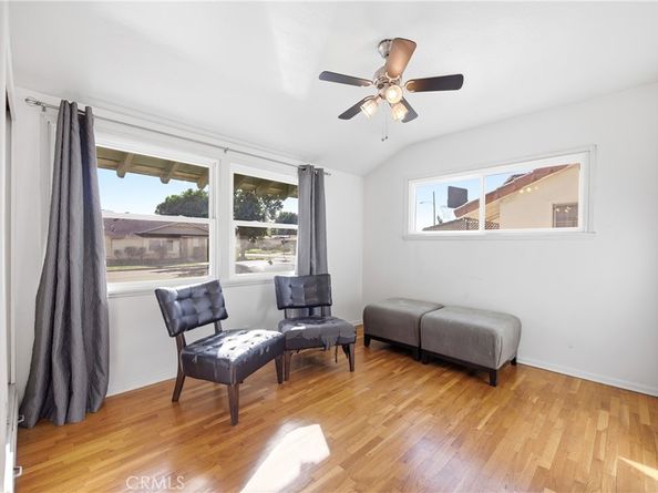 19545 Bryant, Northridge CA 91324