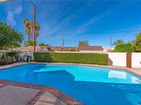 19545 Bryant, Northridge CA 91324