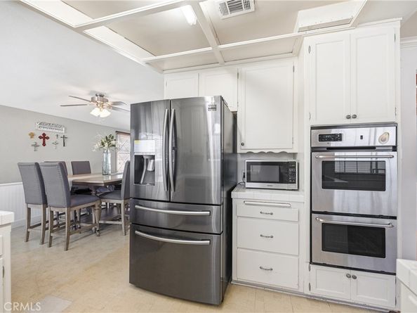 19545 Bryant, Northridge CA 91324