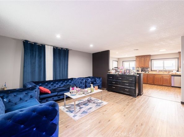 16038 Hartland, Van Nuys CA 91406