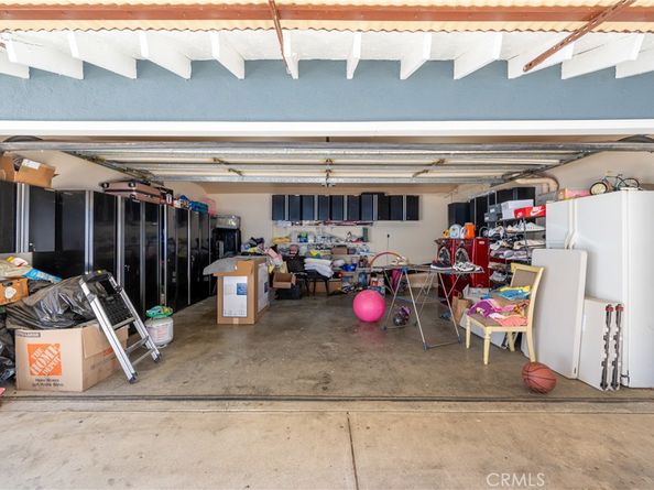 16038 Hartland, Van Nuys CA 91406