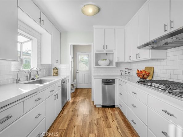 12420 Killion Street, Valley Village CA 91607