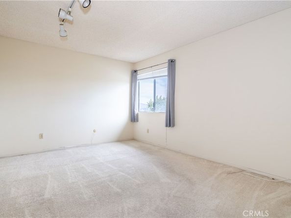 6035 Rod, Woodland Hills CA 91367