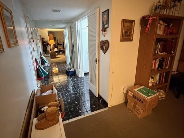 5301 Balboa Boulevard F2, Encino CA 91316