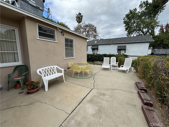 7044 Bertrand, Reseda CA 91335