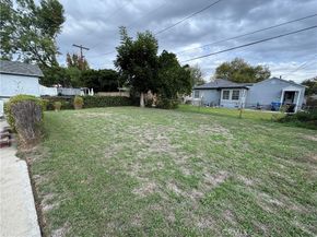 7044 Bertrand, Reseda CA 91335