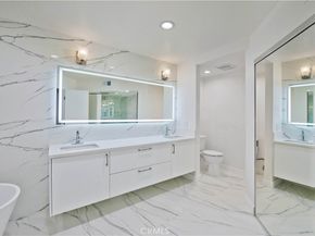 5333 Zelzah Avenue 102, Encino CA 91316