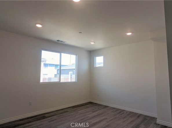 15115 W Logos Court, North Hills CA 91343