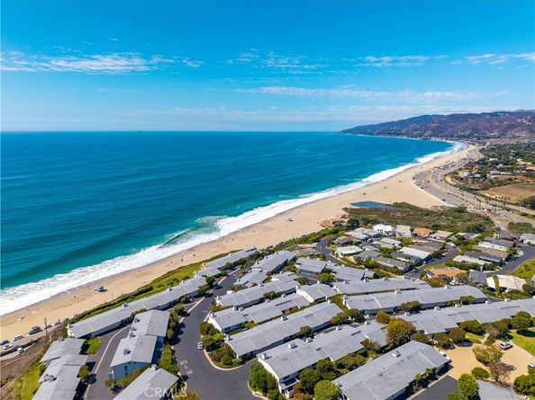 6782 Shearwater Lane, Malibu CA 90265