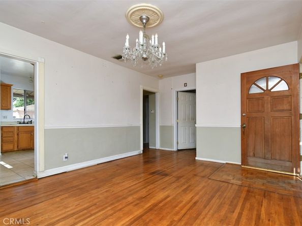 1121 N Frederic Street, Burbank CA 91505