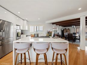 5212 Reynier Avenue, Los Angeles CA 90056