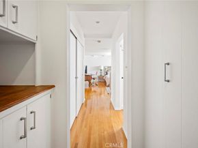 5212 Reynier Avenue, Los Angeles CA 90056