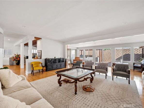 5212 Reynier Avenue, Los Angeles CA 90056