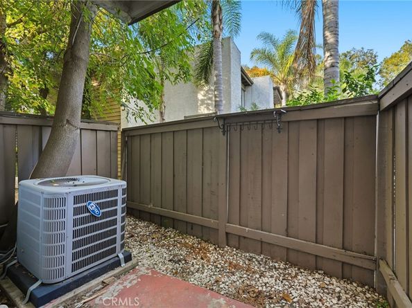 15511 Sherman Way 19, Van Nuys CA 91406