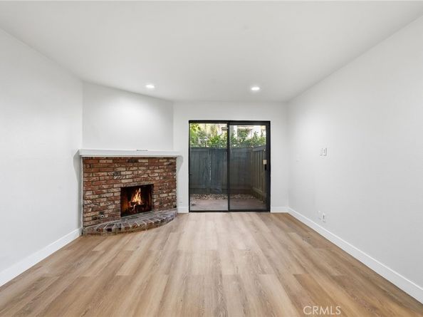 15511 Sherman Way 19, Van Nuys CA 91406