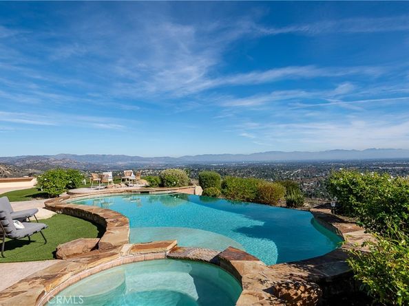 24862 Wooded Vista, West Hills CA 91307