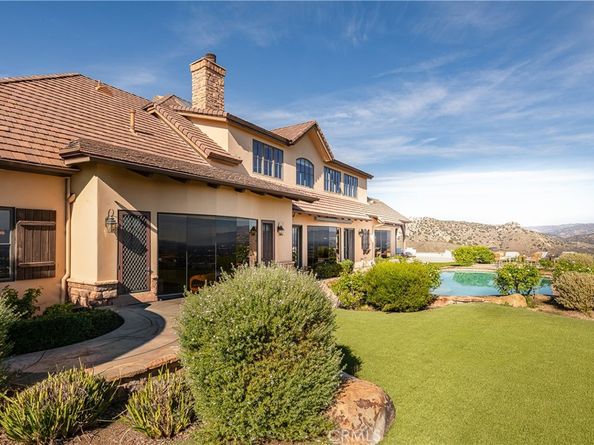 24862 Wooded Vista, West Hills CA 91307