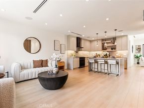 8006 Lloyd Avenue, North Hollywood CA 91605