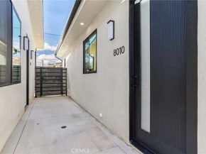 8006 Lloyd Avenue, North Hollywood CA 91605