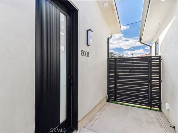 8006 Lloyd Avenue, North Hollywood CA 91605