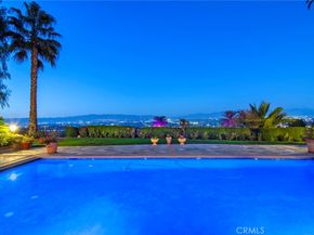 18933 La Montana Place, Tarzana CA 91356