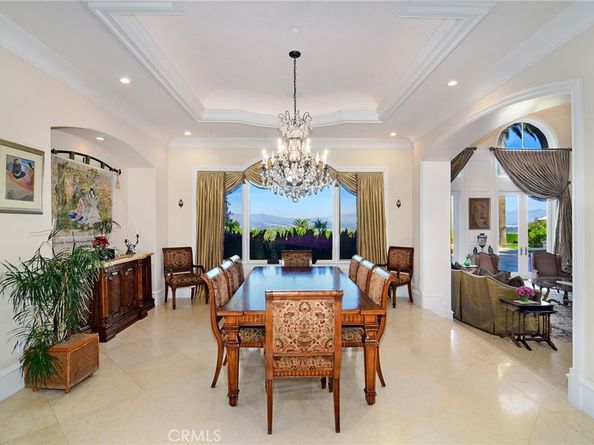 18933 La Montana Place, Tarzana CA 91356