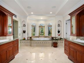 18933 La Montana Place, Tarzana CA 91356