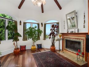 18933 La Montana Place, Tarzana CA 91356