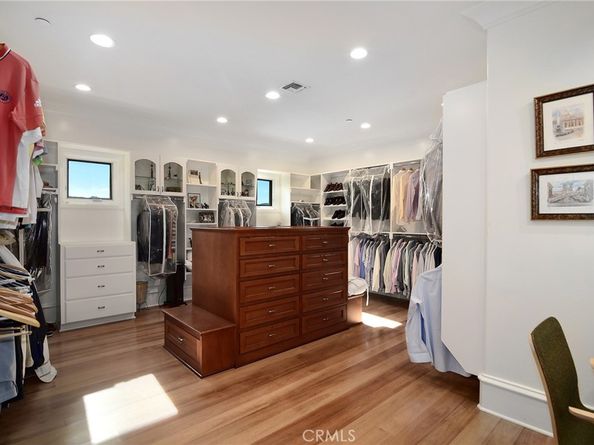 18933 La Montana Place, Tarzana CA 91356