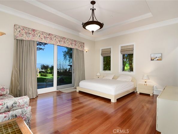 18933 La Montana Place, Tarzana CA 91356