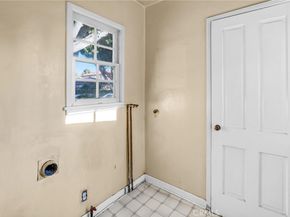 2832 Washington, Santa Monica CA 90403