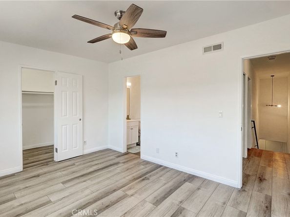 7809 N Via Foggia, Burbank CA 91504