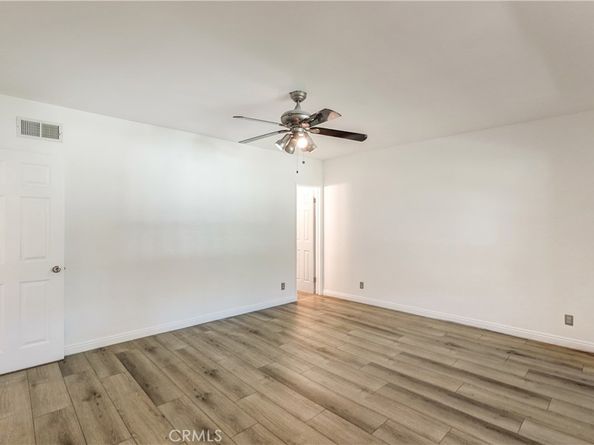 7809 N Via Foggia, Burbank CA 91504