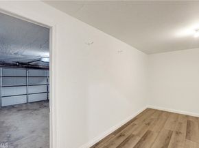 7809 N Via Foggia, Burbank CA 91504