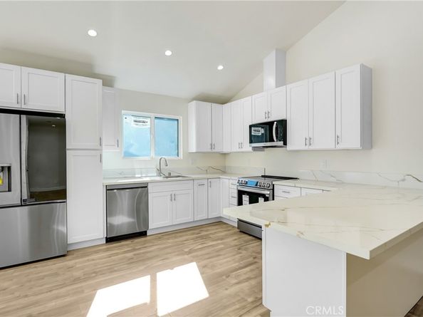 7454 Gaviota, Van Nuys CA 91406