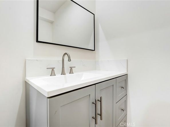 7454 Gaviota, Van Nuys CA 91406