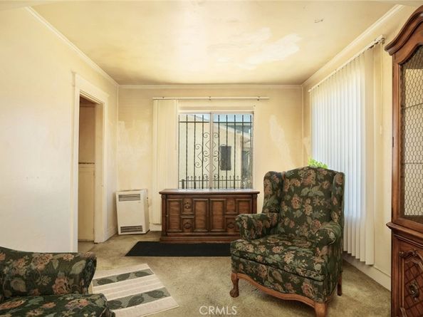 632 E 87th Place, Los Angeles CA 90002