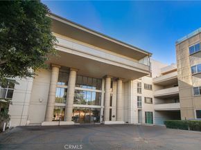 4949 Genesta Avenue 308, Encino CA 91316