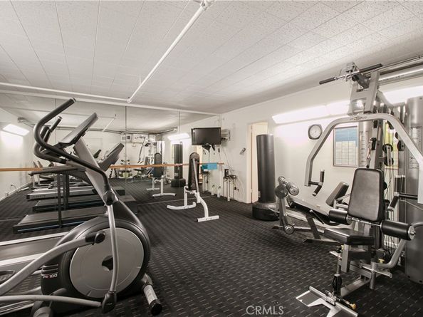 4949 Genesta Avenue 308, Encino CA 91316