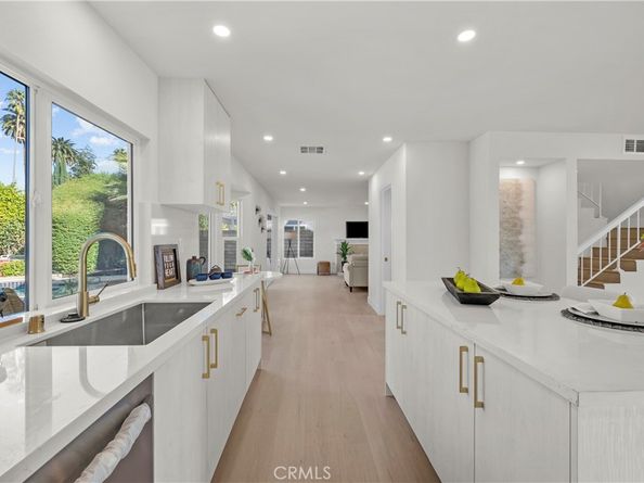 20231 Elkwood, Winnetka CA 91306